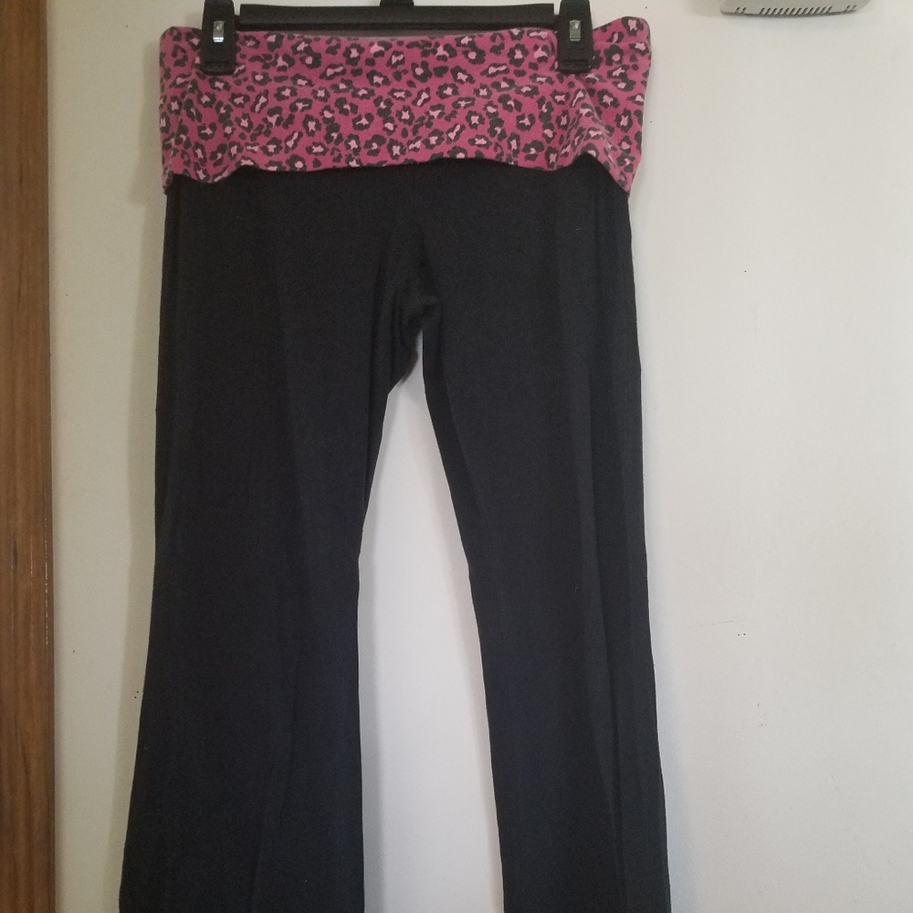 Yoga pants